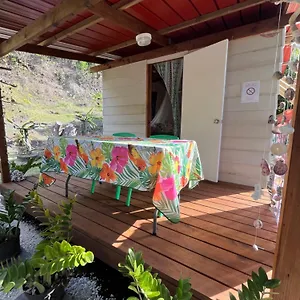 Hei Maurua Te-Fare-Arii
